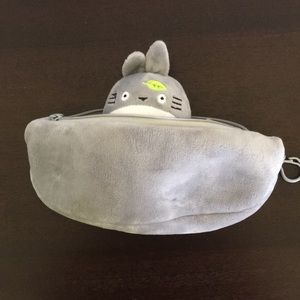 *** NOT FOR SALE***Cute Totoro pouch